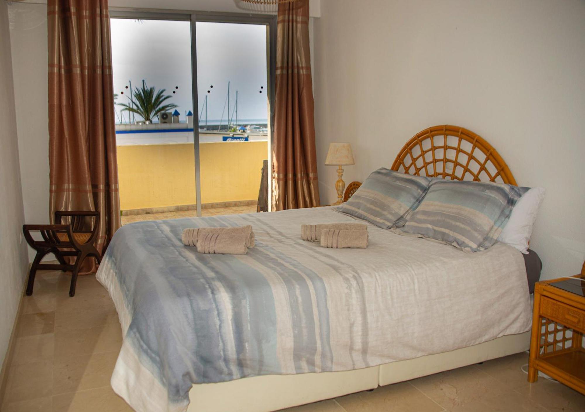 Appartement Palmeras Puerto Paraiso Estepona Eksteriør bilde